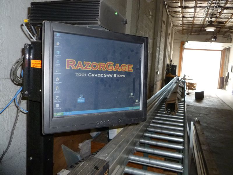 CNC Cutoff System Razor Gage Auction